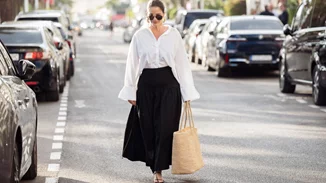 Αυτή η μαύρη λινή φούστα από τη Mango ταιριάζει με όλα σου τα ρούχα και θα γίνει η αγαπημένη σου για το καλοκαίρι