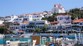 Times & Thetravel.com προτείνουν την Άνδρο για διακοπές εκτός σεζόν