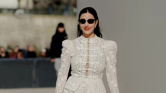 3 διαχρονικοί τρόποι για να φορέσεις το τζιν παντελόνι αυτή την περίοδο