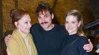 Φιλαρέτη Κομνηνού | Με τη νύφη της, Δανάη Μιχαλάκη στη συναυλία των Coldplay