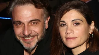 Άννα Μαρία Παπαχαραλάμπους - Φάνης Μουρατίδης | Σπάνια φωτογραφία του γιου τους