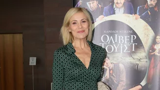 Κωνσταντίνα Μιχαήλ | Λέει "όχι" στο photoshop και μας δείχνει το σώμα της με μπικίνι