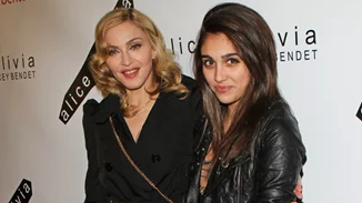 "Aδύναμη και πολύ κουρασμένη" η Μαντόνα, μετά τη λοίμωξη που υπέστη