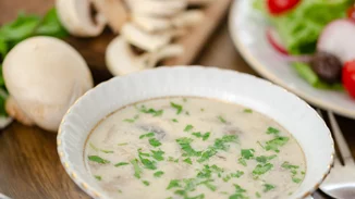 Κοτόσουπα βελουτέ με τυριά και κρέμα | Η σούπα που πρέπει να δοκιμάσεις