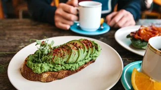 Ποια είναι τα καλύτερα superfoods; 11 κορυφαίες επιλογές για να βάλεις στη διατροφή σου