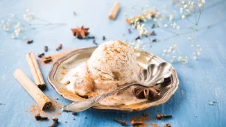 Συνταγή για παγωτό κανέλα | Εύκολο, σπιτικό και τόσο γευστικό