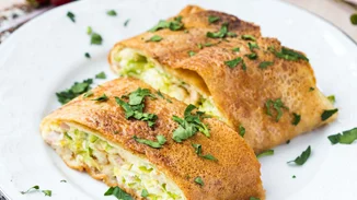 Συνταγή για κρέπες με κολοκυθάκια και τυριά