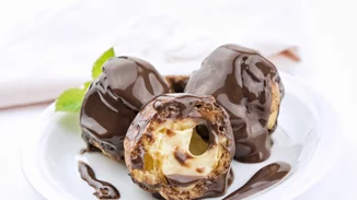 Προφιτερόλ χωρίς ζάχαρη με λίγες θερμίδες | Η εύκολη συνταγή