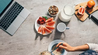 Πώς θα τρώω περισσότερα φρούτα και λαχανικά; 5 μικρά κόλπα για να τα καταφέρεις