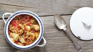 Σουπιές Γιαχνί με κάππαρη και ούζο | Το ιδανικό κυρίως γεύμα για τα νηστίσιμα τραπέζια