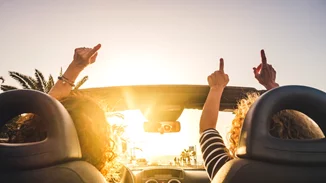 Ζώδια και κρίση ηλικίας | Πώς την αντιμετωπίζει το κάθε ζώδιο;