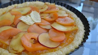 Καλοκαιρινή τάρτα φρούτων με 3 μόνο υλικά