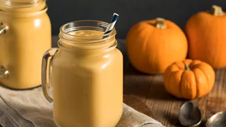 4 σμούθι για αποτοξίνωση με λαχανικά και φρούτα του φθινοπώρου