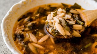 Συνταγή για κρεατόσουπα με κριθαράκι