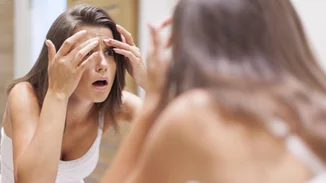 Tα 5 SOS beauty τρικς της τελευταίας στιγμής | Το ενοχλητικό σπυράκι και άλλα