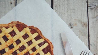 Συνταγή για αφράτη πάστα φλώρα