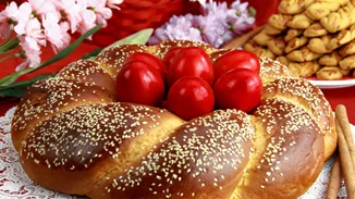 3 ιδιαίτερες συνταγές για το πασχαλινό τραπέζι από όλη την Ελλάδα