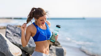 Οι 5 μύθοι για το πώς να αποκτήσεις επίπεδη κοιλιά και τι ισχύει πραγματικά