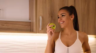 20 τρικ ομορφιάς για το δέρμα, το μακιγιάζ και τα μαλλιά (ανέξοδα και στο σπίτι)