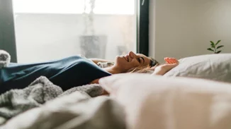 9 τρόποι για να ξυπνάς με περισσότερη ενέργεια