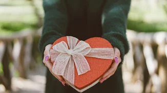 Άγιος Βαλεντίνος 2019 | Τι δώρο να του πάρεις ανάλογα με το ζώδιό του