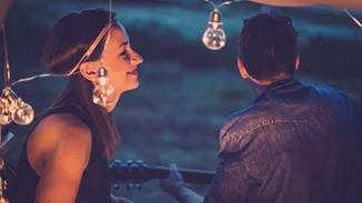 5 λάθη που κάνεις στο φλερτ