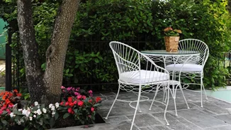 Οι 8 πιο όμορφοι κήποι και αυλές της Αθήνας για να πιεις τον καφέ σου