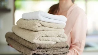 Πώς διατηρούνται απαλές οι πετσέτες; 4 tips για να είναι υπέροχα αφράτες