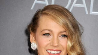 Η Blake Lively αναρτεί την πιο «προκλητική» της φωτογραφία