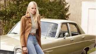 Η Lara Stone σε μία αποκαλυπτική φωτογράφηση