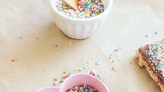 Έχεις μόνο 5 λεπτά; Φτιάξε fairy bread!