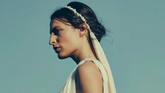 Τα πιο ρομαντικά νυφικά σε περιμένουν να τα ανακαλύψεις στο Κολωνάκι