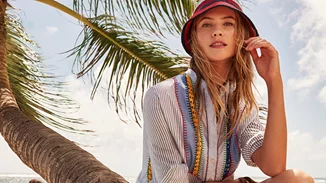 Tommy Hilfiger: Η σέξι Behati Prinsloo φωτογραφίζεται στη νέα καμπάνια (φωτογραφίες & βίντεο)