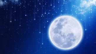 Πανσέληνος στην Παρθένο στις 12 Μαρτίου