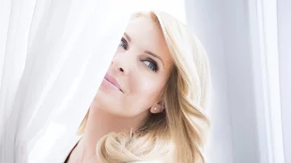 Ελένη Μενεγάκη: Όλες οι φωτογραφίες από τη νέα διαφημιστική της καμπάνια