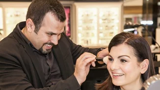 Bασικά μαθήματα μακιγιάζ από την Bobbi Brown