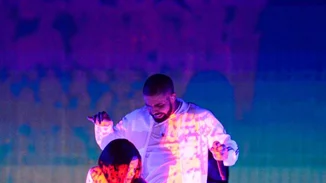 Brit Awards 2016: Το λαμπερό red carpet και όλα όσα συνέβησαν στα μουσικά βραβεία