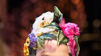 Dolce&Gabbana Χειμώνας 2016/17: Δεν έχουμε δει ωραιότερα αξεσουάρ για μαλλιά!