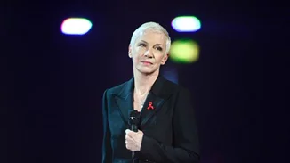 Brit Awards 2016: Το συγκινητικό αφιέρωμα στον David Bowie