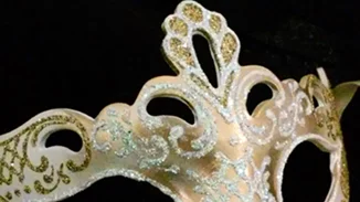 Η ιστορία της βενετσιάνικης μάσκας