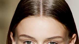 Το Νο1 κραγιόν με υαλουρονικό για τα πιο σέξι χείλη!