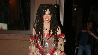 Ο Χριστόφορος Παπακαλιάτης στην πρώτη έγχρωμη προβολή της ταινίας «Η δε γυνή να φοβήται τον άνδρα»