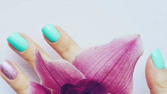 Μπες στο πνεύμα της άνοιξης κερδίζοντας την πιο super συλλογή βερνικιών