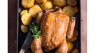 Κοτόπουλο φούρνου λεμονάτο με πατάτες από την Αργυρώ Μπαρμπαρίγου