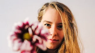 Η δημιουργός Manolia's Art μας λέει την ιστορία της. Plus: Διαγωνισμός!