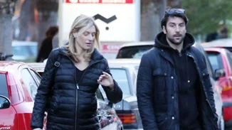 Ζέτα Δούκα - Μιχάλης Χατζαντωνάς: Η βόλτα λίγο πριν τον τοκετό