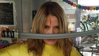 Τζένη Μπαλατσινού: Η απίστευτη μεταμόρφωσή της για τις Απόκριες