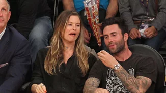 Behati Prinsloo: Είναι το νέο πρόσωπο της Juicy Couture!