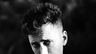 Hedi Slimane: Εγκαταλείπει επισήμως τον οίκο Saint Laurent!