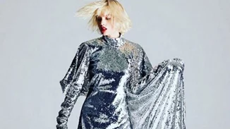 Αγνώριστη η σούπερ διάσημη σταρ στο νέο της εξώφυλλο για τη Vogue!